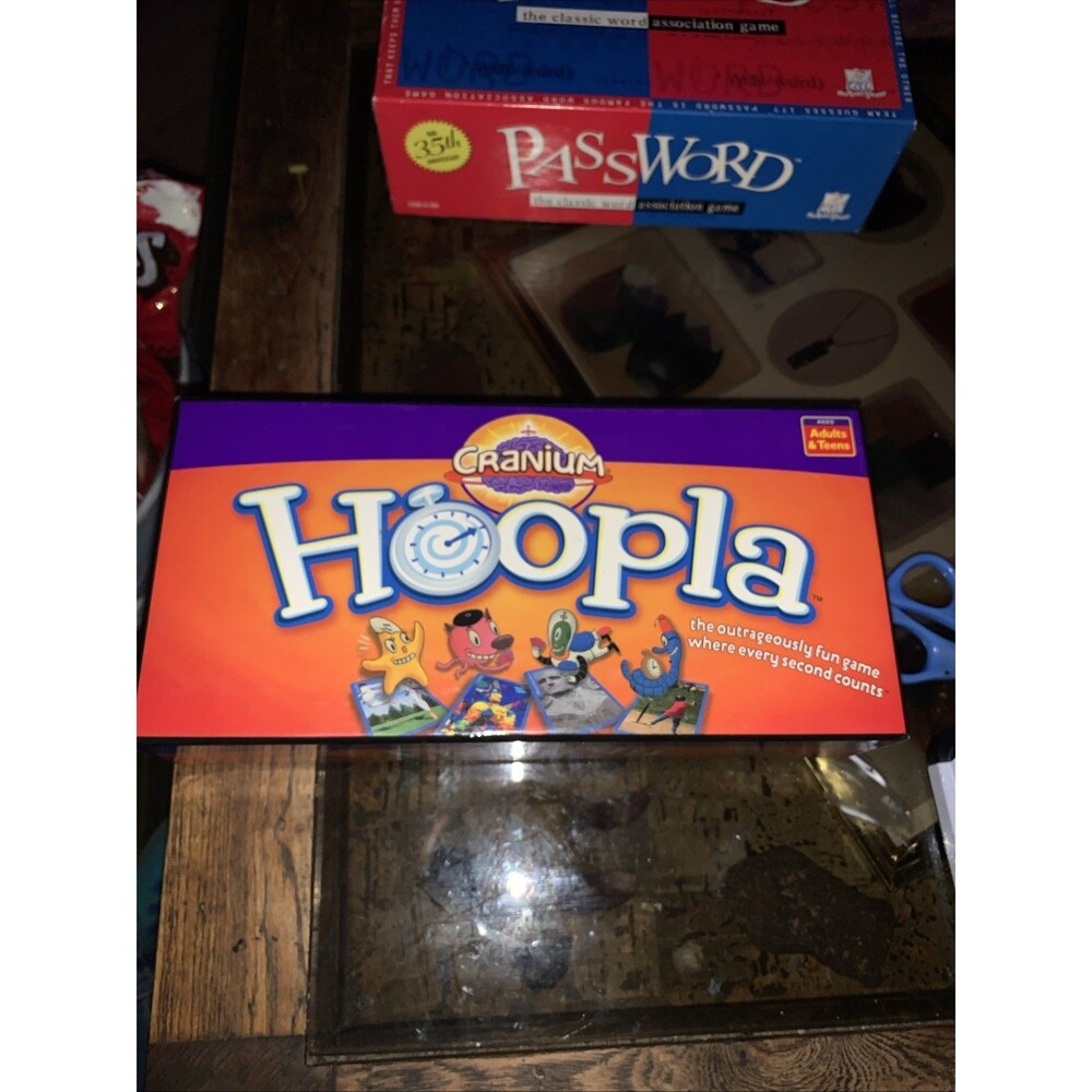 Cranium Hoopla - The Outrageously Fun Game Where Every Second Counts! Imperfect